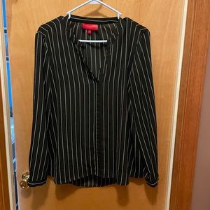 Jennifer Lopez work shirt xl. Worn once